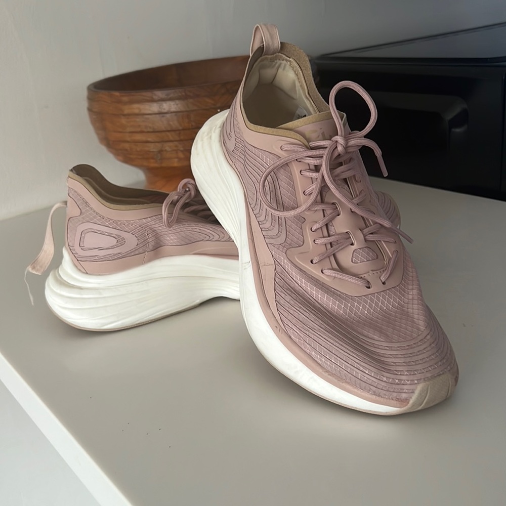 Gently worn APLs